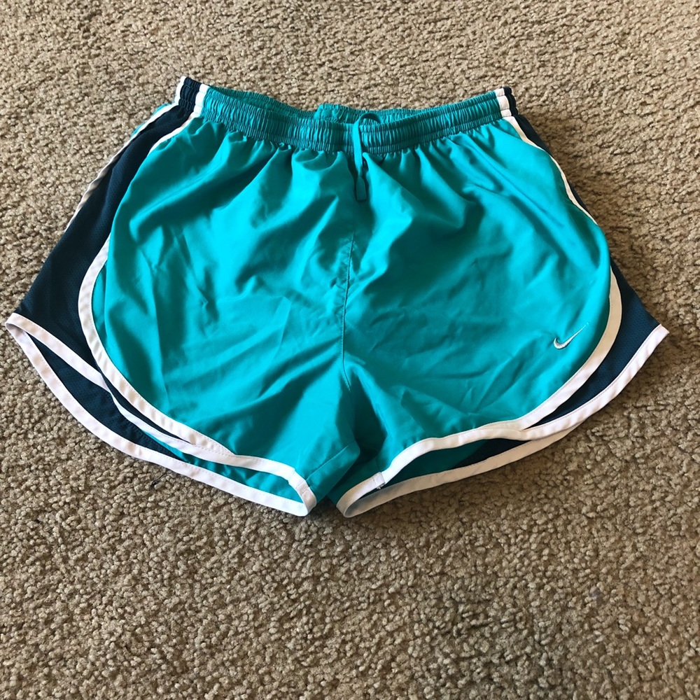Nike tempo running shorts